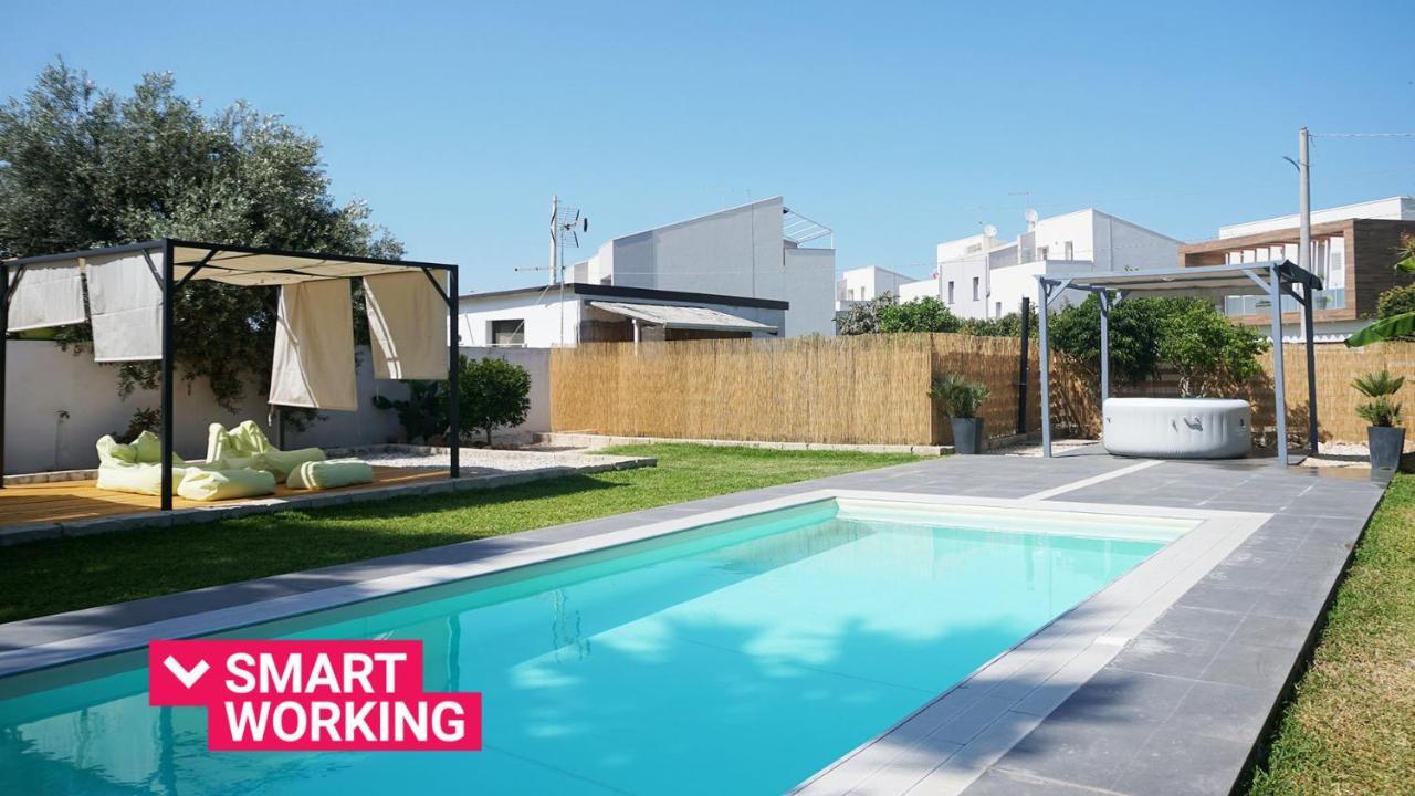 Dependance In Villa Con Piscina Сиракуза Екстериор снимка